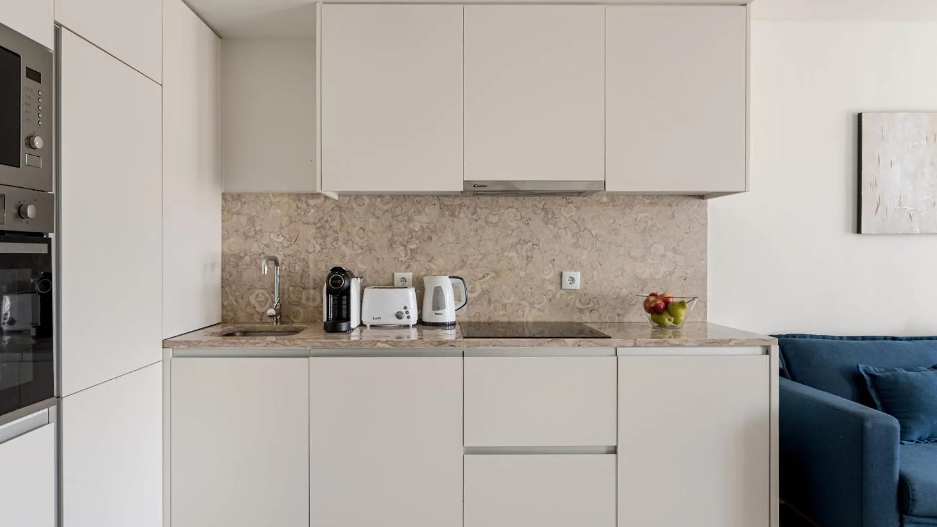 Lx Living, 2 Bed Lisbon Retreat Daire 0*,  Portekiz